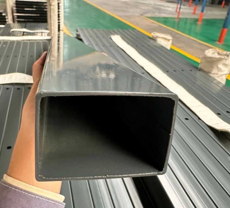 Spray Coated Square Tube Column for Fencing